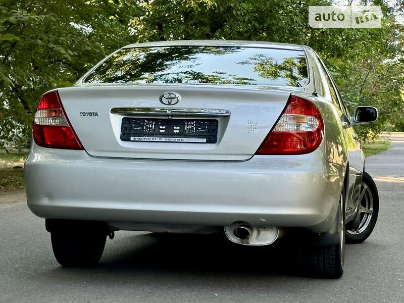 Седан Toyota Camry 2005 в Одесі