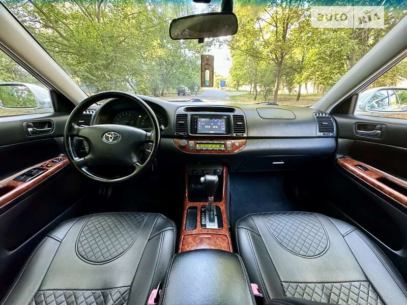 Седан Toyota Camry 2005 в Одесі