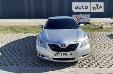 Седан Toyota Camry 2006 в Хмельницькому