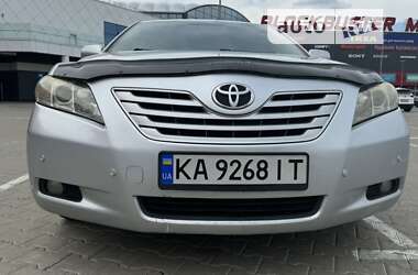 Седан Toyota Camry 2007 в Києві