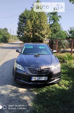 Седан Toyota Camry 2006 в Дніпрі