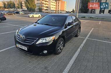 Седан Toyota Camry 2009 в Києві