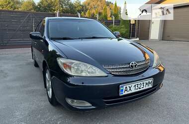 Седан Toyota Camry 2003 в Харкові