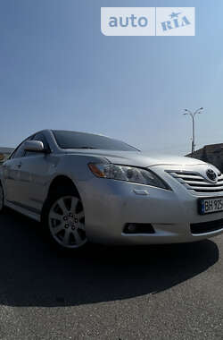 Седан Toyota Camry 2008 в Києві