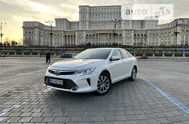 Седан Toyota Camry 2015 в Одессе