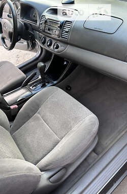 Седан Toyota Camry 2002 в 