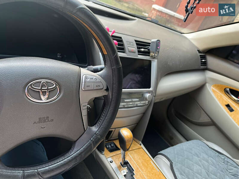Седан Toyota Camry 2007 в Сумах