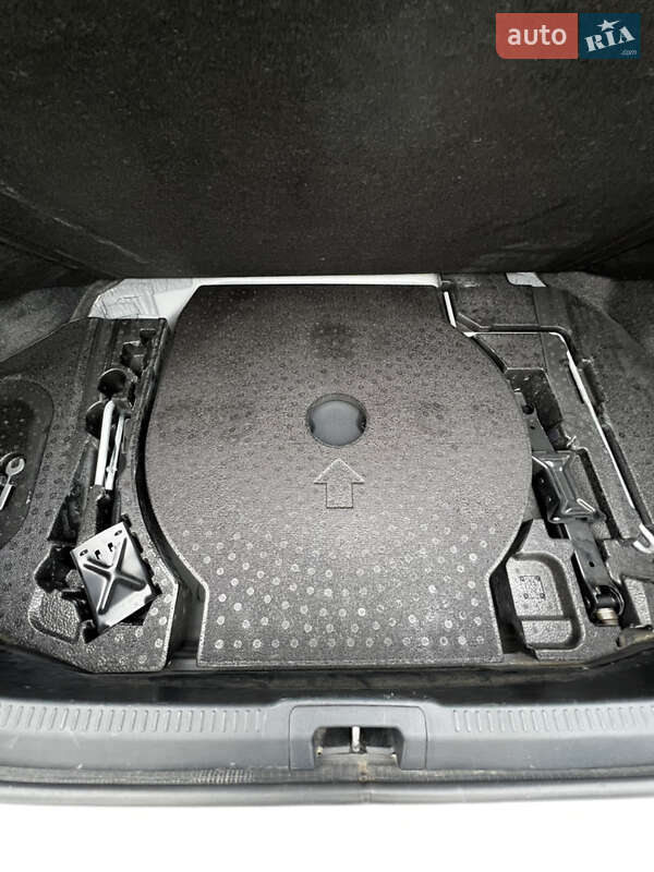 Седан Toyota Camry 2012 в Києві