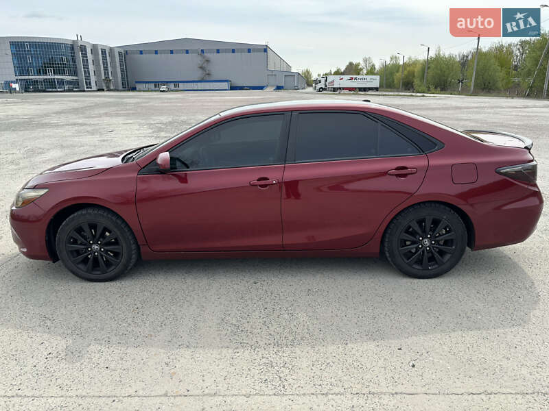 Седан Toyota Camry 2016 в Броварах
