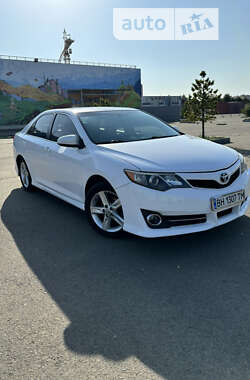 Седан Toyota Camry 2012 в Одессе