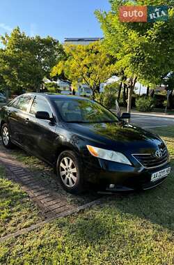 Седан Toyota Camry 2008 в Києві