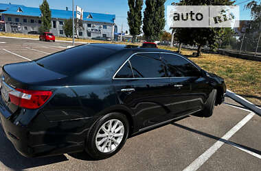 Седан Toyota Camry 2012 в Житомирі