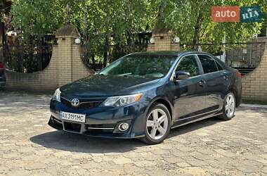 Toyota Camry 2013