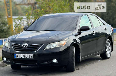 Седан Toyota Camry 2008 в Киеве