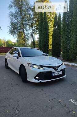 Седан Toyota Camry 2017 в Корце