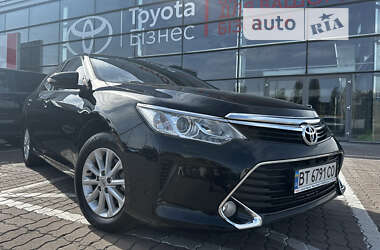 Toyota Camry 2016