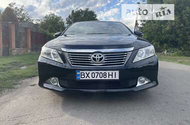 Седан Toyota Camry 2013 в Балті