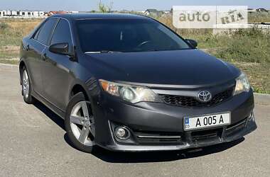 Toyota Camry 2013