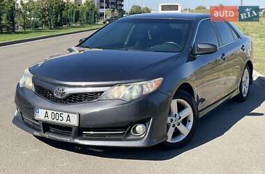 Toyota Camry 2013