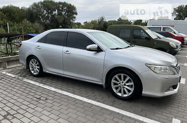 Седан Toyota Camry 2011 в Хмельницком