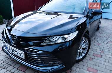 Toyota Camry 2018