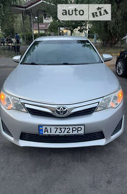 Седан Toyota Camry 2013 в Броварах