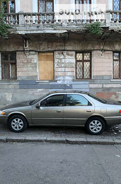 Седан Toyota Camry 1998 в Одесі