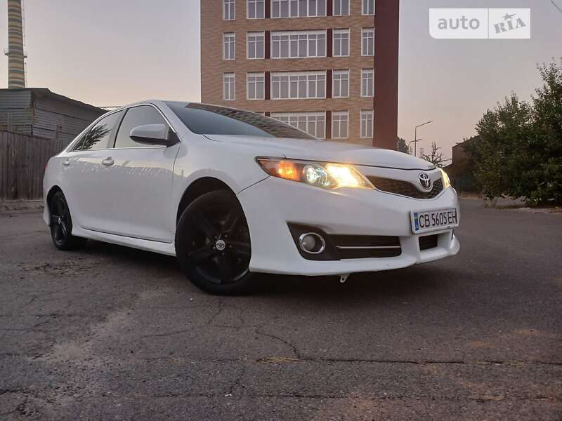 Toyota Camry 2012