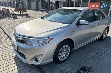 Toyota Camry 2013