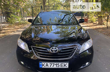 Седан Toyota Camry 2008 в Києві