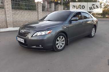 Седан Toyota Camry 2006 в Березовке