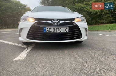 Седан Toyota Camry 2016 в 