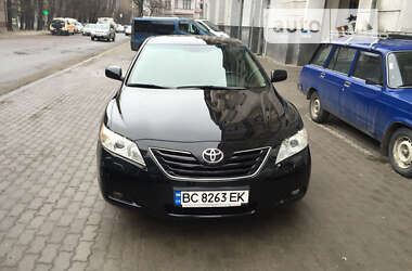 Седан Toyota Camry 2008 в Львове