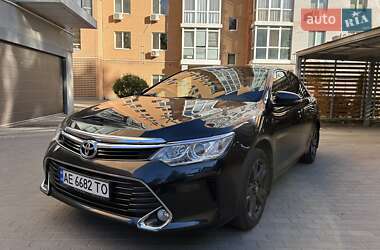 Toyota Camry 2017