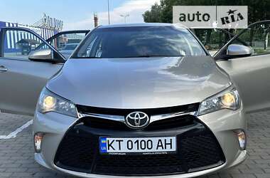 Седан Toyota Camry 2017 в Ивано-Франковске