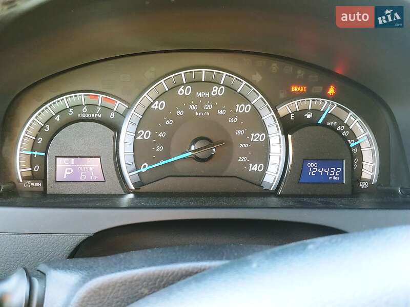 Седан Toyota Camry 2012 в Одессе