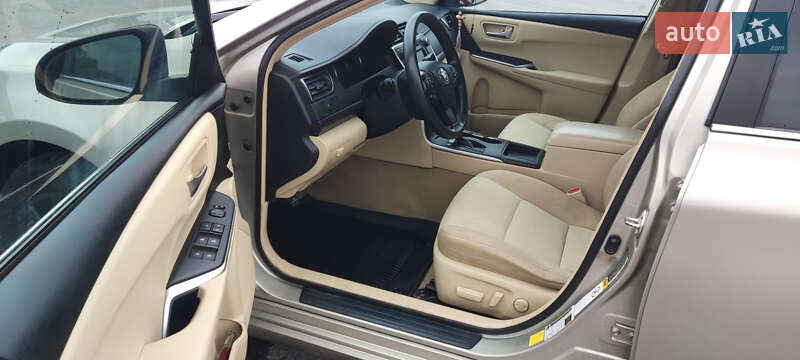 Седан Toyota Camry 2016 в Вінниці