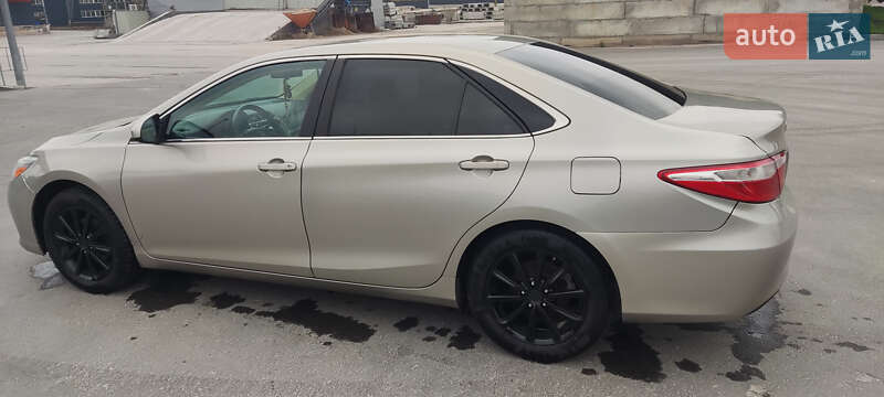 Седан Toyota Camry 2016 в Вінниці