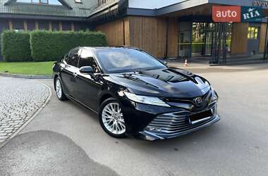 Toyota Camry 2020