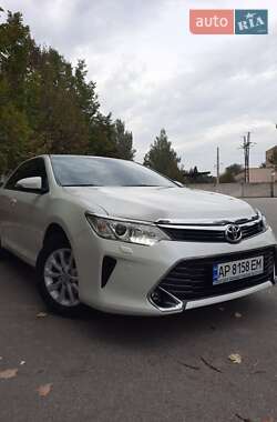 Седан Toyota Camry 2017 в Запорожье