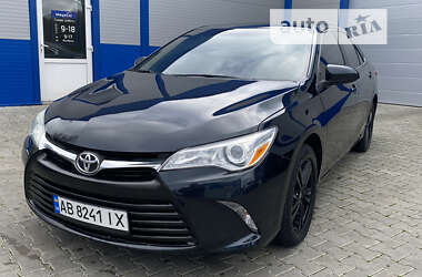 Седан Toyota Camry 2014 в Виннице