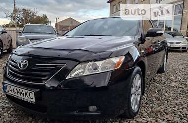 Седан Toyota Camry 2008 в Смеле