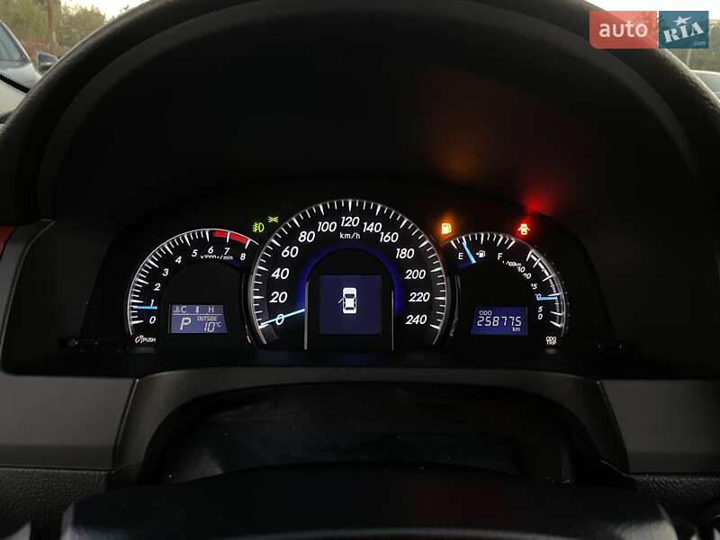 Седан Toyota Camry 2011 в Львове фото 13 Седан Toyota Camry 2011 в Львове