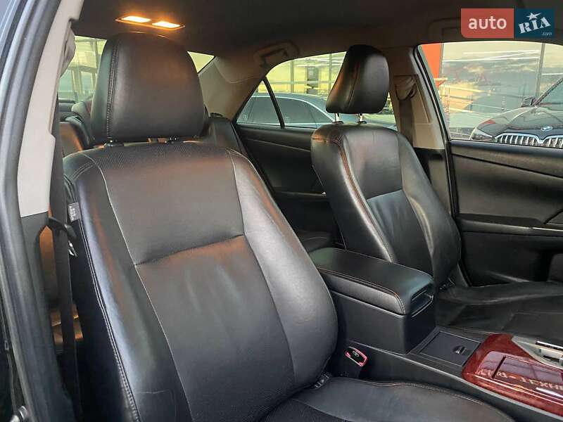 Седан Toyota Camry 2011 в Львове фото 25 Седан Toyota Camry 2011 в Львове