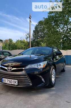 Седан Toyota Camry 2017 в Києві