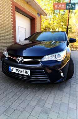 Toyota Camry 2015