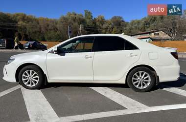 Седан Toyota Camry 2014 в 