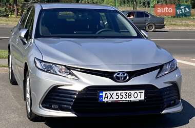 Седан Toyota Camry 2024 в Харькове