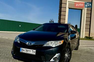 Седан Toyota Camry 2014 в Одессе