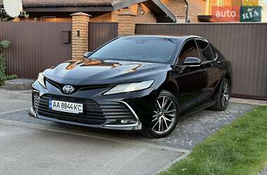 Toyota Camry 2022